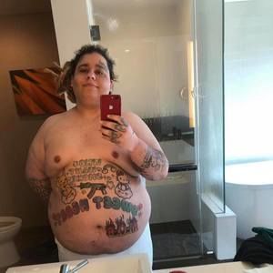 Meet your Posher, Logan